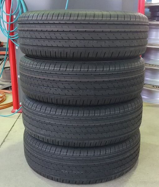 納車前外し ヨコハマ 225/65R17 10分山 ※2本 アルファード 新車外し ハリアー RAV4 CX-5 CX-8