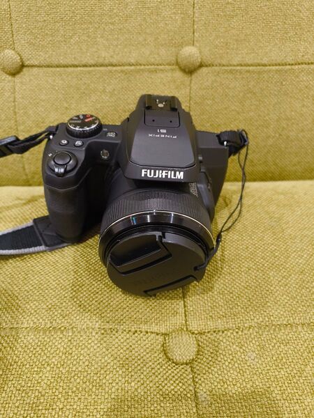 FUJIFILM FINEPIX S1 50倍ズームデジタルカメラ