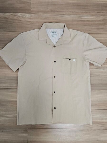 Quicksilver クイックシルバー 半袖シャツ オープンカラーシャツ XL ベージュ 開襟 ポリエステル