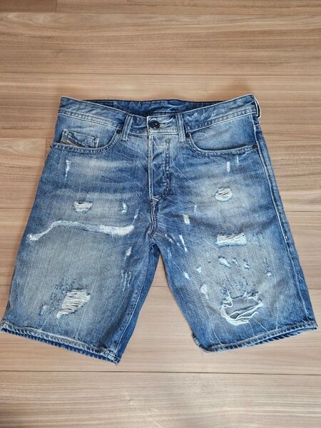 DIESEL ディーゼル ショートパンツ ハーフパンツ W30 デニム 短パン 半パン ユーズド加工 ダメージ加工 ヴィンテージ