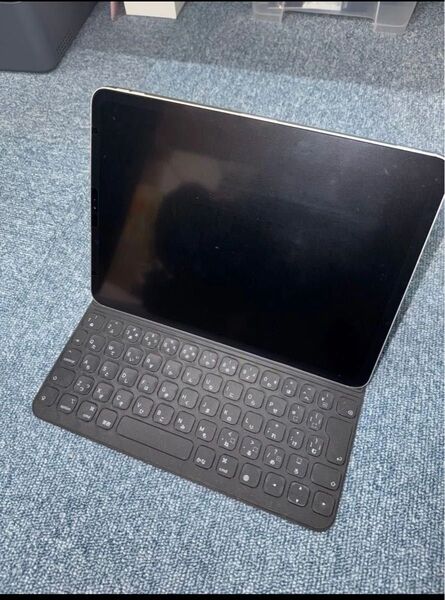 【値下げ中】iPad Pro 11インチ 第2世代 Wi-Fi+Cellular128GB シルバー