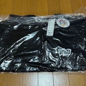 【新品未使用】なにわ男子×GU スウェットプルオーバー(長袖) ブラック M