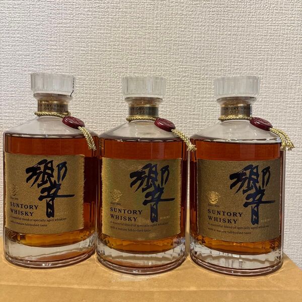サントリー ウイスキー 響 ゴールドラベル 750ml 3点セット 未開封 古酒 SUNTORY WHISKY HIBIKI