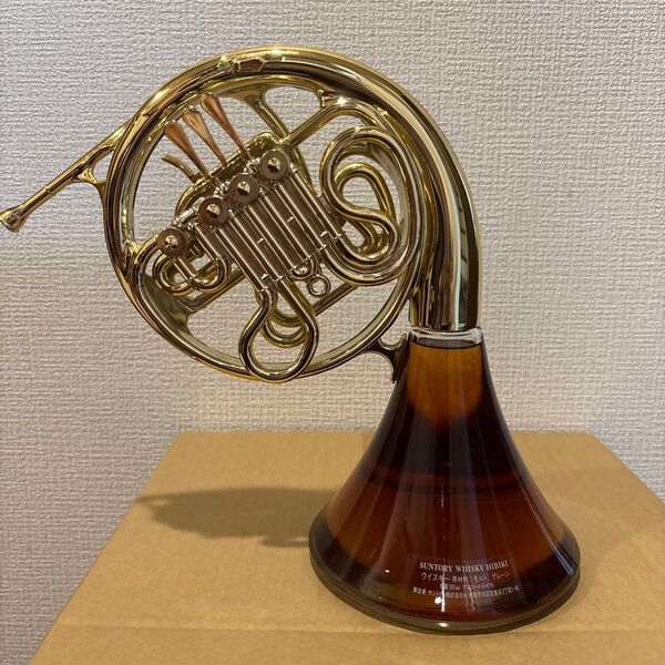 サントリーウイスキー 響 ホルン型ボトル 未開栓 古酒 楽器ボトル HIBIKI