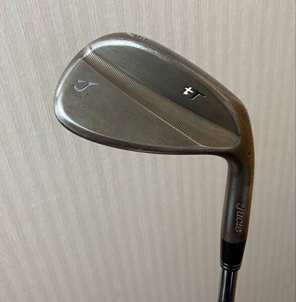 ジューシー (Jucie) tT ウェッジ 47° Dynamic Gold 115 S200