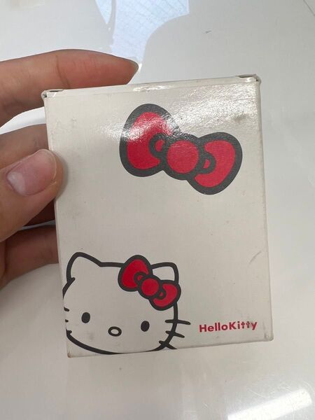 ZIPPO キティちゃん限定デザイン