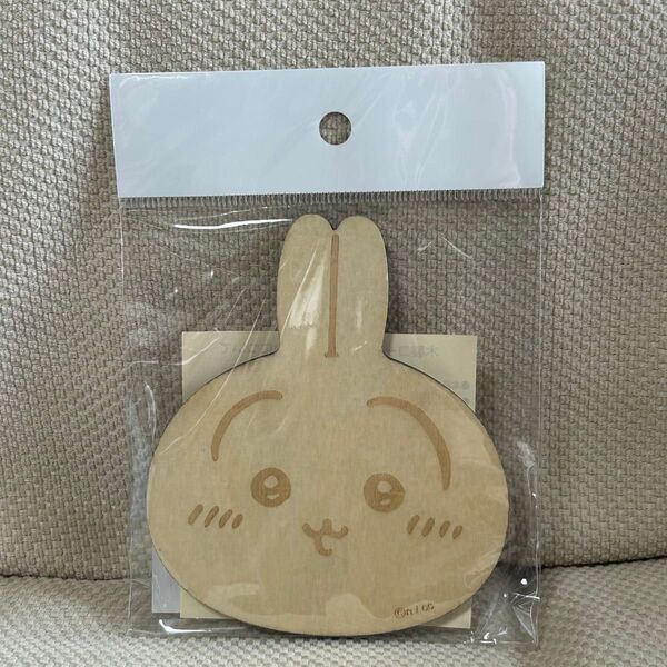 ちいかわ 木製コースター うさぎ