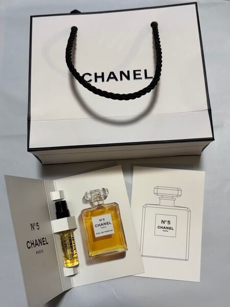 CHANEL NO°5 オードゥ パルファム 香水サンプル 1.5ml ヴァポリザター