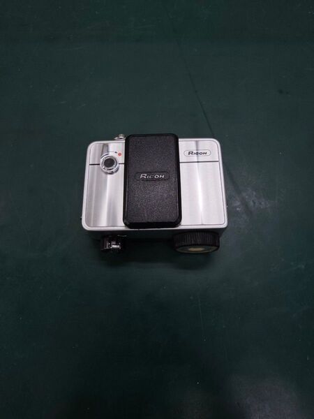 RICOH AUTO HALF SE ハーフサイズカメラ