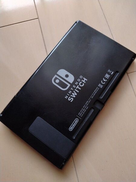 Nintendo Switch 本体のみ HAC−001