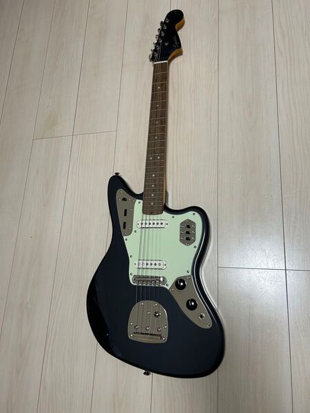 Squier FSR Classic Vibe 60s Jaguar