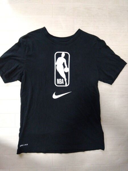 NIKE NBA ロゴTシャツ ブラック
