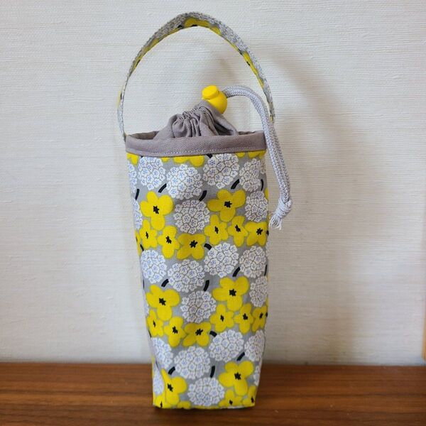 ハンドメイド ペットボトルホルダー 北欧花柄 保温保冷