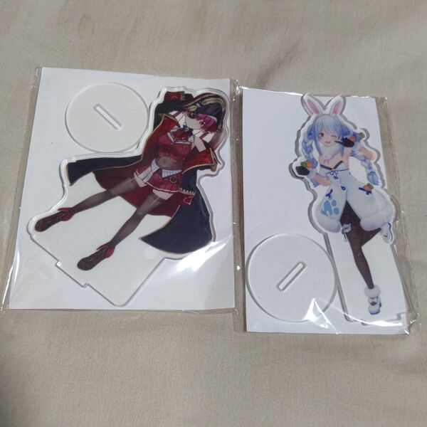 Vtuber アクリルスタンド 宝鐘マリン 兎田ぺこら ホロライブ