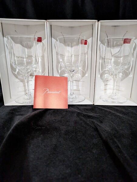 Baccarat カプリ ワイングラス 3客