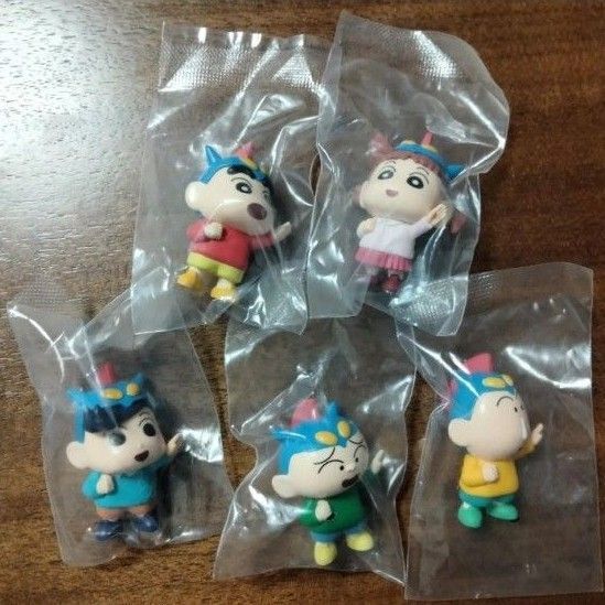 クレヨンしんちゃん みんなでおそろいマスコット セミコンプリート ノーマル5種セット