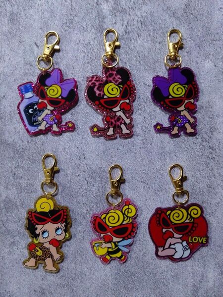 アクリルキーホルダー