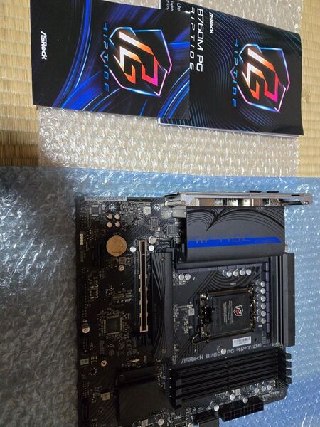 ASRock B760M PG Riptide m-ATXマザーボード