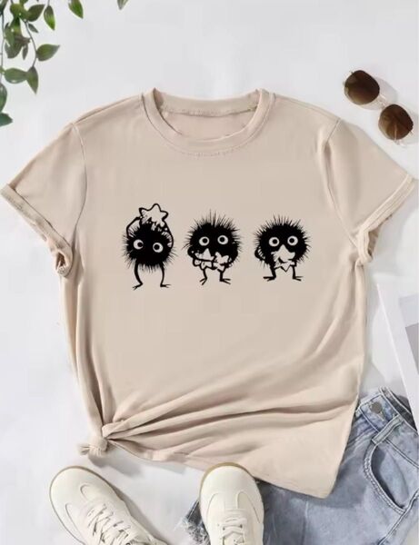 マックロクロスケ まっくろくろすけ tシャツ レディー女性 ベージュ Mサイズ