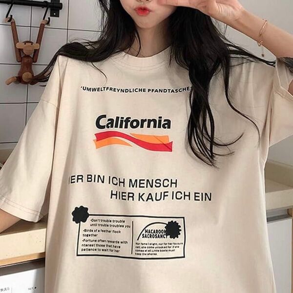 Tシャツ オーバーサイズ