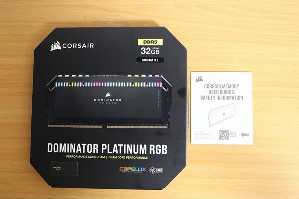 CORSAIR DOMINATOR PLATINUM RGB CMT32GX5M2X6000C36