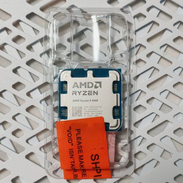 AMD Ryzen 5 9600 バルク品 新品