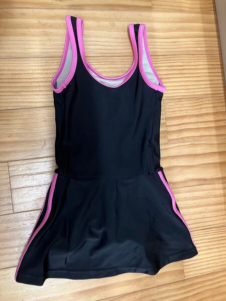スクール水着 インナーパンツつき ブラック×ピンク