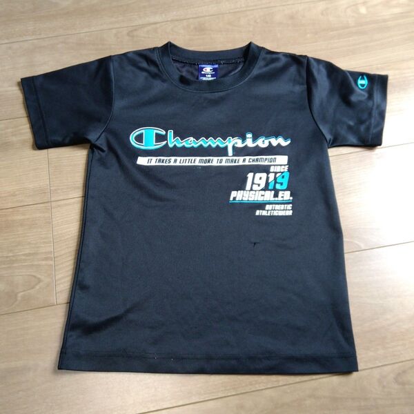 男の子ブラックChampion チャンピオン 半袖Tシャツ 半袖 ロゴ