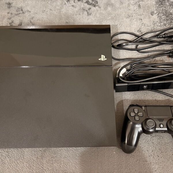 PS4本体+純正コントローラー+PSカメラ★初期化済&即発送!