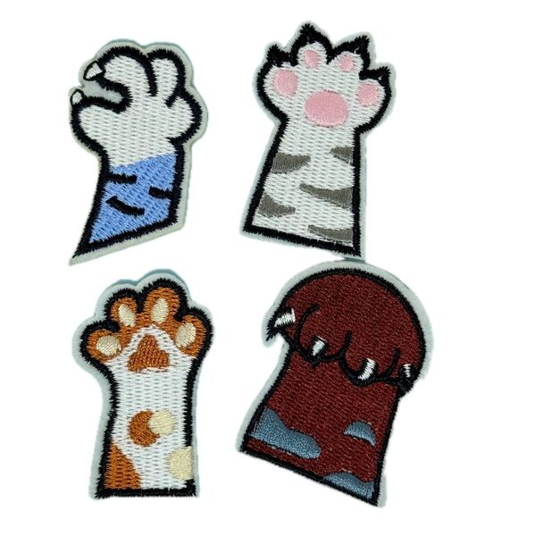 肉球/猫/ネコパンチ 刺繍アイロンワッペン/アップリケ 4枚セット
