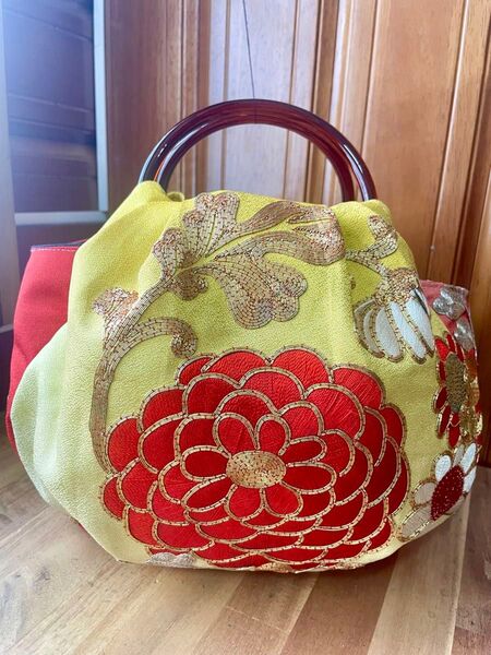 ハンドメイド 1点物 帯リメイクのまんまる可愛い手提げバッグ