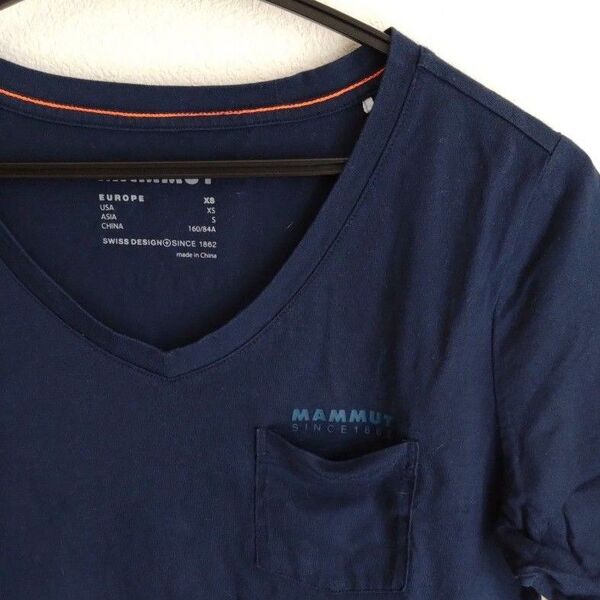 美品 MAMMUT Vネック ポケット Tシャツ バックプリントロゴ woman S