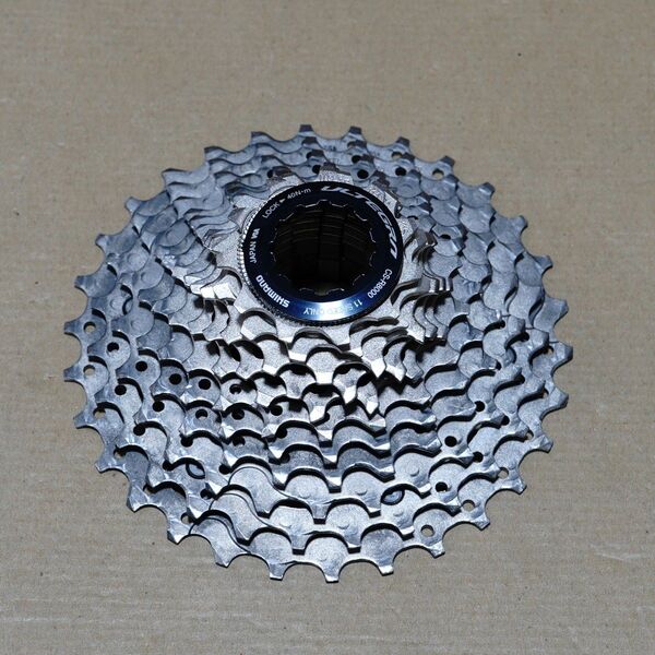 SHIMANO シマノ ULTEGRA CS-R8000 11-30T 11S