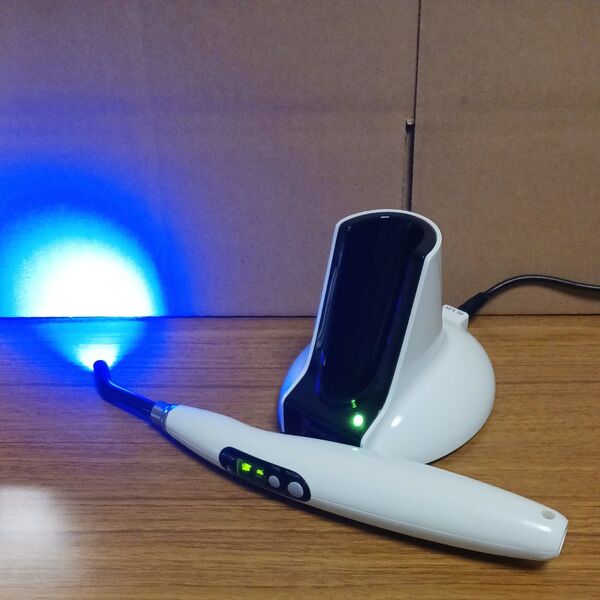 R7.0520.② 歯科 器具 機器 診療 技工WOODPECKER?ライト?B?LED光照射器?光重合器?ネイル? 現状品
