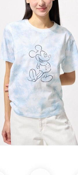 UNIQLOユニクロ ディズニーイン ブルーUT