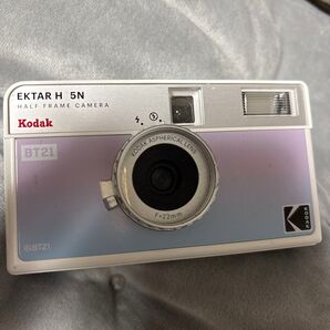 コダック Kodak RK0313 EKTAR H35N BT21 Edition [フィルムカメラ ハーフフレーム BT21