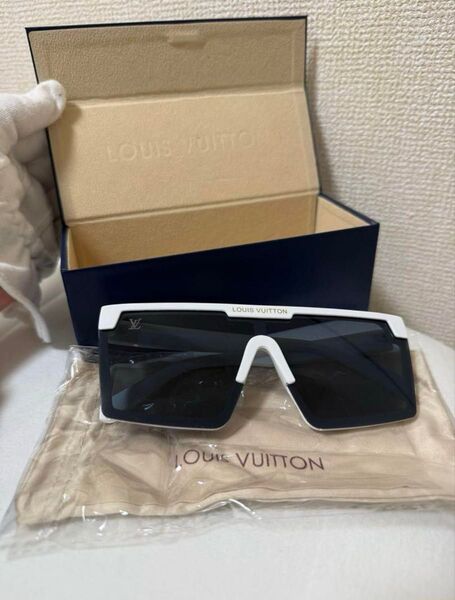LOUIS VUITTON ルイヴィトン サングラス ホワイト