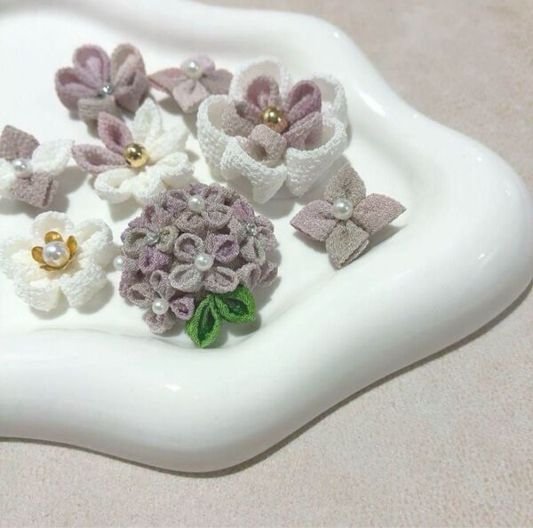 紫陽花 ハンドメイド お花のモチーフ ちりめん ちりめん細工 つまみ細工 あじさい 紫陽花パーツ ハンドメイド アレンジ パーツ