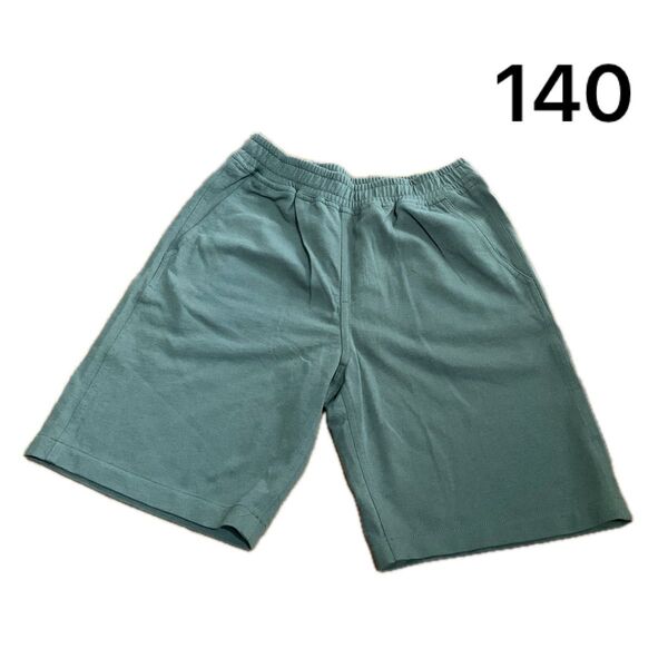 美品【UNIQLO】KIDS ジャージーショートパンツ オリーブ 140 ユニクロ ハーフパンツ