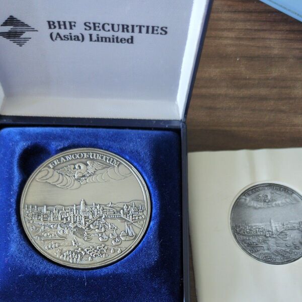 純銀メダル BHF securities 38.78g