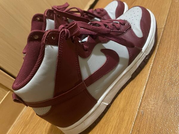 NIKE DUNK HI RETRO ナイキ 赤×グレー