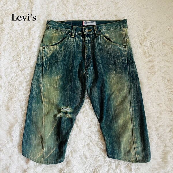 【USED】リーバイス Levi's 日本製 エンジニアードジーンズ タイトデニム 立体裁断 クロップド丈 ハーフパンツ ジーパン