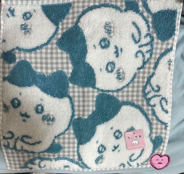 タオルハンカチ ハチワレ ちいかわ ハート チェック柄 ハンドタオル 綿100