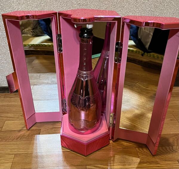 エンジェル ヴィンテージ ピンク 空き瓶