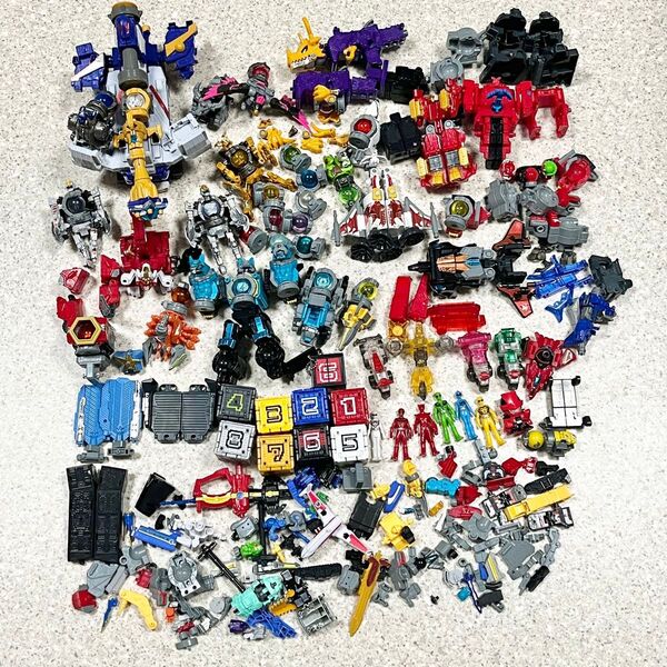 ミニプラ 戦隊ヒーロー まとめ売り キューブアニマル ロボ フィギュア
