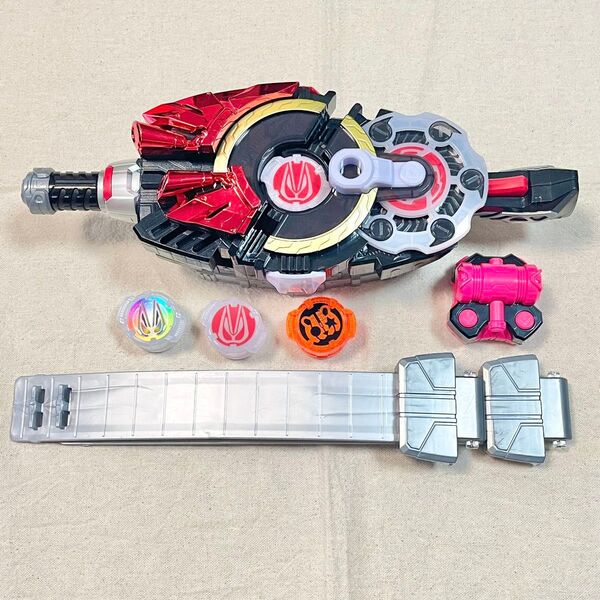 仮面ライダーギーツ 変身ベルト DXデザイアドライバー他 まとめ売り