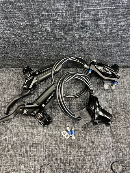 SRAM スラム Code Silver Stealth 4-Piston Disc Brakes ディスクブレーキ 未使用