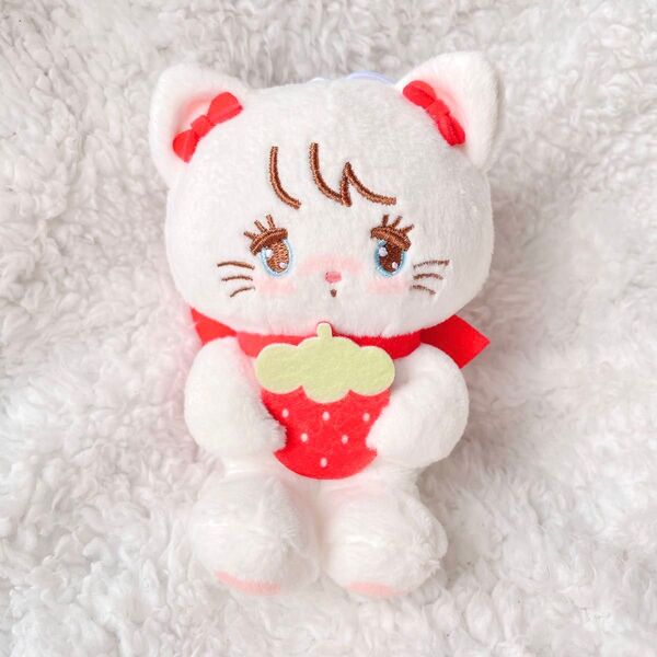mikko characters いちごマスコットぬいぐるみ ムース