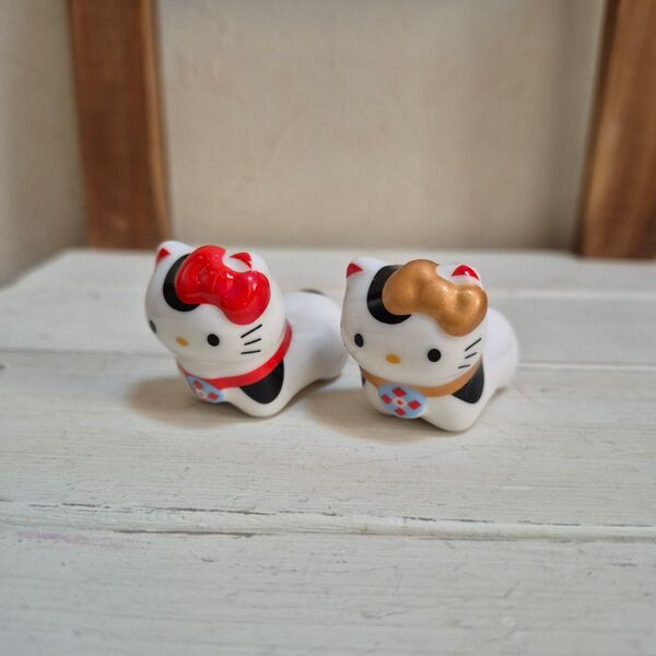 キティちゃん箸置き 2個SET サンリオHELLO KITTY 干支 牛 置物