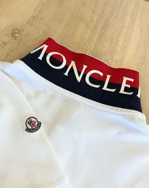 【モンクレールコード認証済】 ポロシャツMONCLER